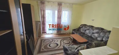 Apartament et. 2, 3 camere, decomandat zona Piata - Alba Iulia