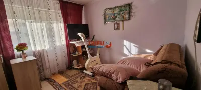 Apartament 3 camere etaj 1 loc de parcare si boxa zona Cetate - foto 4