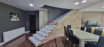 Casa deosebita cu piscina situata in apropierea orasului - Sard