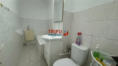 Apartament 2 camere decomandat Cetate de inchiriat - foto 2