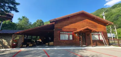 Complex turistic 8 cabane restaurant piscina 30km de Alba - Alba Iulia
