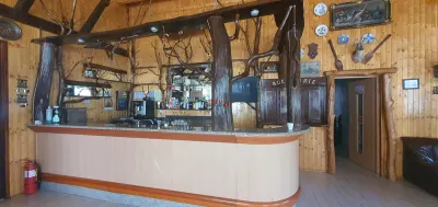 Complex turistic 8 cabane restaurant piscina 30km de Alba - foto 8