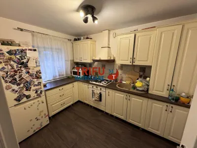 Casa de vanzare P+M cartierul Lipoveni - foto 4