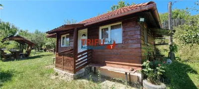 Cabana de vanzare zona Sard cu teren intravilan de 1950 mp - Sard