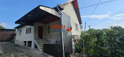 Casă de Vânzare în Berghin 1253mp teren - foto 2