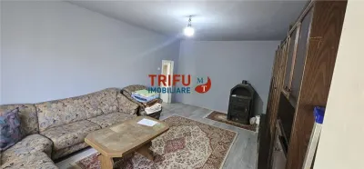 Casă de Vânzare în Berghin 1253mp teren - foto 9
