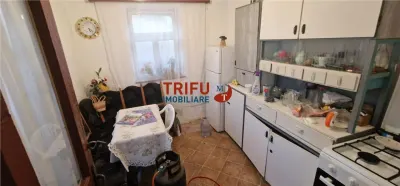 Casa de vanzare 2 camere zona Totoi - foto 11