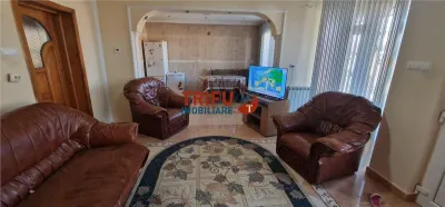 Casa de vanzare 5 camere zona Barabant - foto 3