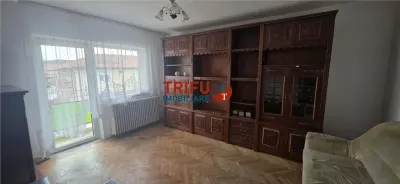 Apartament de vanzare cu 3 camere, 2 balcoane si 2 bai - Alba Iulia