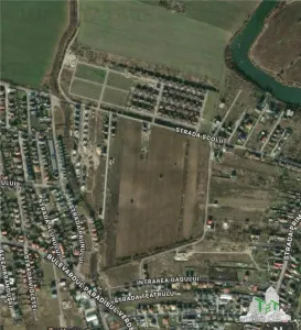 Teren intravilan 2447 mp langa Paradisul Verde | Deschidere 54 ml | 100 euro/mp - Ostratu