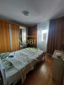 APARTAMENT 3 CAMERE ONESTI - foto 8