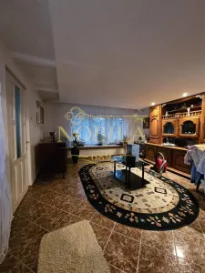 CASA SI TEREN DE VANZARE BORZESTI-Onesti - foto 11