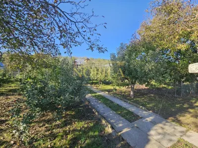 CASA SI TEREN DE VANZARE BORZESTI-Onesti - foto 4