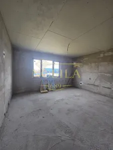 CASA P+ 1E  si  TEREN 500 MP DE VANZARE IN ANDRASESTI - foto 5