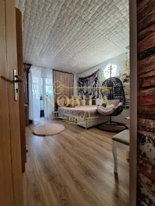 APARTAMENT CU 3 CAMERE DE VANZARE IN ONESTI - foto 9