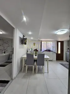 CASA DE VANZARE IN SATUL CATOLIC - foto 11