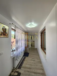 CASA DE VANZARE IN SATUL CATOLIC - foto 5