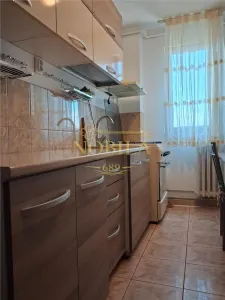 APARTAMENT CU 2 CAMERE DE VANZARE ETJ.4 IN ONESTI - Onesti