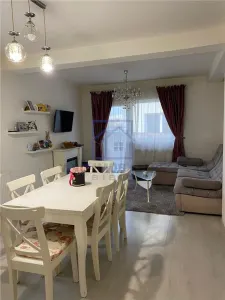 Apartament de vanzare in Sibiu - 3 camere, cu gradina si parcare privata, Selimbar - foto 5