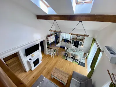 Penthouse de inchiriat in Sibiu - 4 camere, terasa de 40 mp, mobilat si utilat, Cartierul Arhitectilor - foto 4
