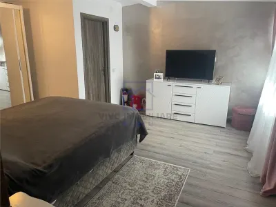 Penthouse de vanzare in Sibiu - 4 camere, terasa de 36 mp,  mobilat si utilat, Cartierul Arhitectilor - foto 12