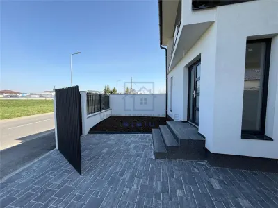 Casa de vanzare in Sibiu - individuala, teren 600 mp, zona Lacul lui Binder - foto 2