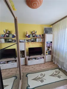 Apartament 4 camere, zona Astra - foto 15