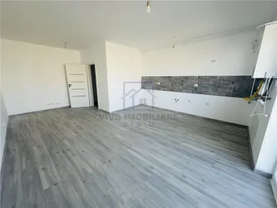 Apartament de vanzare in Sibiu - 3 camere, 2 bai si balcon, Calea Surii Mici - Sibiu