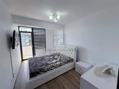 Apartament de vanzare in Sibiu - 3 camere, 2 balcoane, 80 mp,  zona Dna Stanca - foto 7