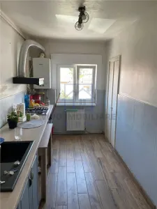Apartament de vanzare in Sibiu - 2 camere, decomandat, zona Strand I - foto 3