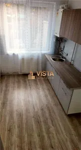 Apartament 2 camere, renovat complet, centrala proprie. Zona Sacele - Sacele