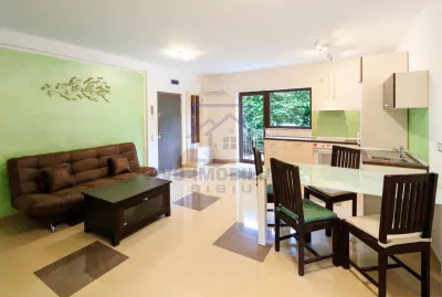 Apartament de inchiriat in Sibiu - 3 camere, etaj 1, Central - Sibiu