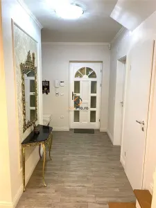 Vila Deosebita Dumbravita - foto 10