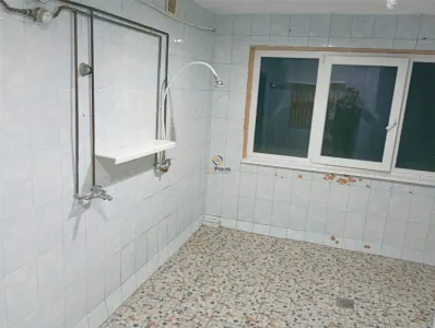 Garsoniera Etaj 2 UMT - foto 3