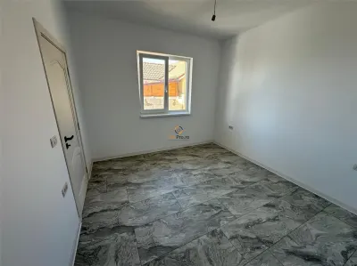 Casa Duplex 125.000  euro la 5 km de Timisoara - foto 5