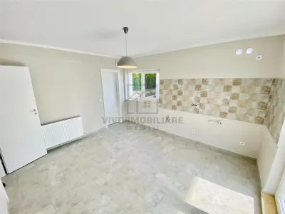 Casa de vanzare in Sibiu - Individuala la cheie, zona Bavaria - foto 5