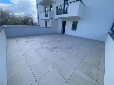 Spatiu comecial de vanzare in Sibiu - cu 5 locuri de parcare, Turnisor - foto 3