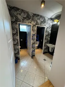 Spatiu de birouri de inchiriat in Sibiu -  ideal pentru cabinete medicale, birouri, etc - foto 7