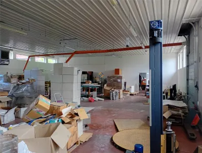 Hala industriala + Casa+ 9650 mp teren - foto 6