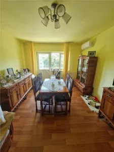 Decomandat 3 Camere 2 Bai 2 Balcoane Zona  Aradului - foto 4