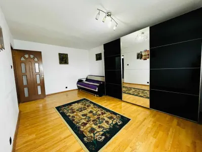 Decomandat Noul Mall - foto 2