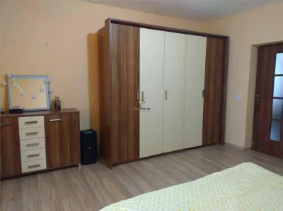Doua Case In Curte  Cenei La 28 Km De Timisoara - foto 18