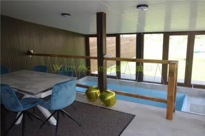 Vila 4 camere, piscina incalzita, de vanzare, complex Paladin, Corbeanca - foto 2