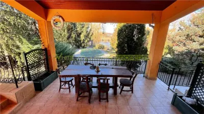 2 vile de vanzare, 14 camere, piscina exterioara, Corbeanca - foto 8