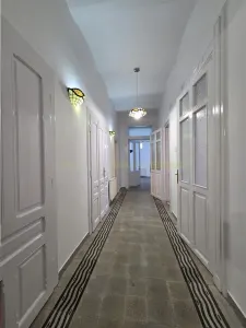 Apartament superb renovat in Centrul Istoric Brasov - foto 8