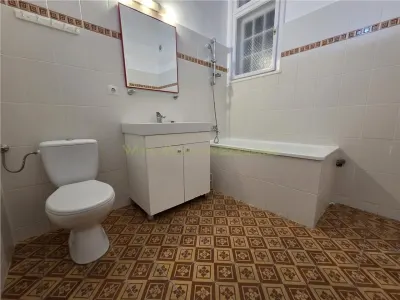 Birou superb renovat in Centrul Istoric Brasov - foto 14