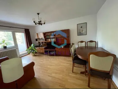 Apartament 4 camere plus garaj/ Titulescu - foto 1