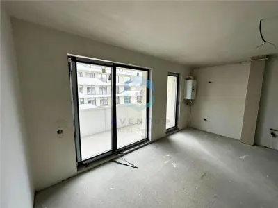 Apartament 2 camere semifinsat, Eroilor - foto 4