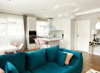 Apartament 2 camere zona VIVO/bmw parcare inclusa - Floresti