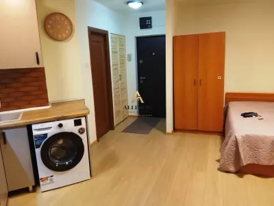 Garsoniera in Ploiesti, zona ultracentrala - foto 9